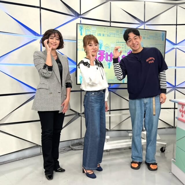 ＼3/25㈬のCATCHY／

ほけんを学ぼう✍コーナーのゲストは、ほけん選科より岡本社長！✨
今回は「教育費」についてお話して頂きました🎙
高校などで授業料無償化が始まっていますが、無償化になるのはあくまで授業料のみ🏫
その他の“学校教育費”や部活動の費用など、負担に備える必要があるとのこと!!

教育費の積み立てについては各保険会社や、お近くのほけん選科にてご相談を♬

#イマココlive は豊見城市豊崎のDMMかりゆし水族館へ📹
今年1月5日に、フンボルトペンギンの赤ちゃん🐧
「いちご」が誕生🎉
これから成長を見守りながら、様々なイベントに参加予定だそうです🍓

また4月5日までの期間中に、お客さん参加型のエイサー演舞が大水槽前で実施中🎶
開催スケジュールの詳細はDMMかりゆし水族館のウェブサイトをチェック✔

見逃し配信サイト
「Quebee/キュエビー」「QAB公式YouTube」からも見ることができますよ〜📱💯
みなさんチェックしてみてくださいね！🔍

CATCHYは月～金曜16:15～生放送！ぜひ見てね👀

･････････････････････････････････････････
『今より“ちょっとだけ”よくなる』情報をお届け
あなたの生活により添った、
手が届きそうなシアワセ、情報、知しきを
@cathy.qab
･････････････････････････････････････････

#okinawa #qab #沖縄 #catchy
#視聴者プレゼント #エリソース #沖展 #ペアチケット #ほけん選科 #保険 #教育費 #DMMかりゆし水族館 #ペンギン #エイサー