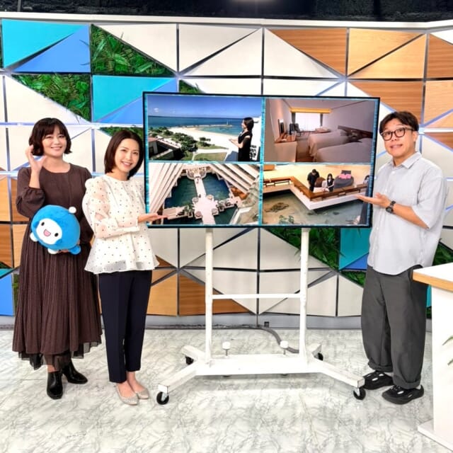 ＼今日のCATCHY／

Day+のコーナーは、恩納村「シェラトン沖縄サンマリーナリゾートに潜入！」✨
糸満市出身タレントの佐藤さくらさんが、少し贅沢な休日体験をリポート🎤
沖縄県民限定の特別プランとは─!?
またCATCHY視聴者のみなさんに、『朝食付きペア宿泊券』をプレゼント🎁
ご応募はQABホームページから✅

#イマココlive はSUPERライブマーケット🛒
今日は浦西りうぼうへ🎦

惣菜コーナーのおすすめは
「串揚げ盛り合わせ(6種1パック)」🍢
パンコーナーからは
「蜂蜜とチーズのフォカッチャ」🍞

ハロウィンにおすすめの、スイーツコーナーからは
「黒猫チョコロール」🍰🐈‍⬛
がイチオシ商品❣

31日のハロウィンには浦西りうぼう限定で
「ハッピーハロウィンくじ引きイベント」を開催!!🎃🧙‍♀️
仮装して来店したお子様にはお菓子のプレゼントもお楽しみに♪

見逃し配信サイト
「Quebee/キュエビー」「QAB公式YouTube」からも見ることができますよ〜📱💯
みなさんチェックしてみてくださいね！🔍

CATCHYは月～金曜16:15～生放送！ぜひ見てね👀

･････････････････････････････････････････
『今より“ちょっとだけ”よくなる』情報をお届け
あなたの生活により添った、
手が届きそうなシアワセ、情報、知しきを
@cathy.qab
･････････････････････････････････････････

#okinawa #qab #沖縄 #catchy