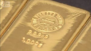 金価格が最高値　初の2万2千円超