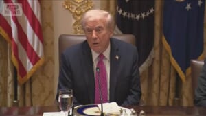 米ウクライナ首脳会談　「トマホーク」供与を協議