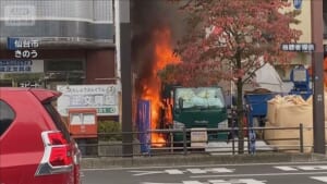 仙台市の工事現場でトラック炎上　けが人なし　荷台に発電機