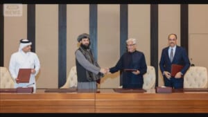 パキスタンとアフガニスタンのタリバン暫定政権が即時停戦で合意