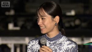 當真あみ、「イルミネーション誰と見る？」の問いに“よくばり”回答【芸能動画】