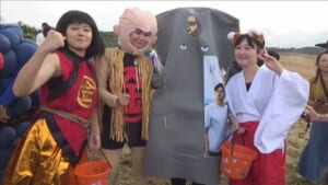 鳥取県「ハロウィーンの聖地に」　砂丘では3000人が集まって仮装パーティー