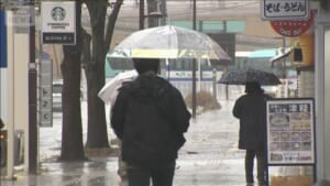 3連休初日に台風並み低気圧　北日本は記録的暴風や大雨に