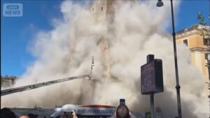 ローマ中世の要塞塔が修復工事中に崩落