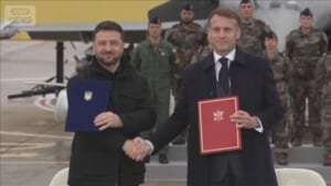 ウクライナ・フランスが首脳会談 大規模な防衛協力に合意 仏製戦闘機を100機購入へ