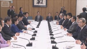 定数削減めぐり与党党首会談　「選挙区ふくめ削減」明記で合意