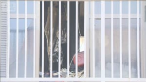 アパートの一室で火事　火元の部屋にいた男性が死亡　千葉市