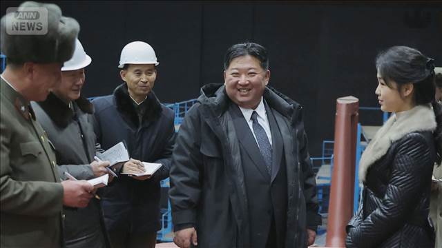 北朝鮮 金正恩総書記　原子力潜水艦の建造現場視察 海軍を核武装化へ