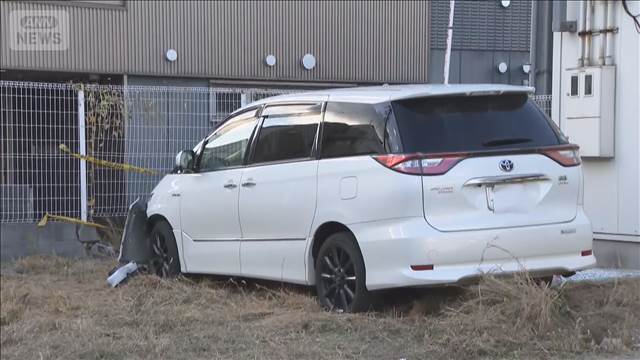コンビニの駐車場で男子中学生が車にはねられ死亡　「ブレーキとアクセル間違えた」