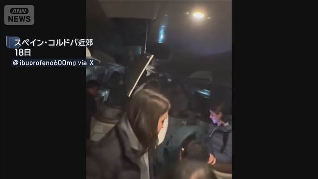 スペイン南部 高速列車が脱線　別の列車と衝突 21人死亡