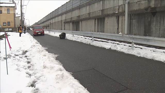 路上に赤ちゃんの遺体　死体遺棄など視野に捜査　新潟