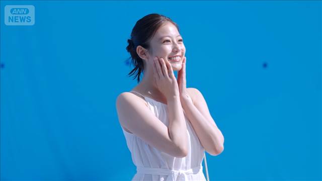 今田美桜、セクシーな肩出しワンピで登場！快適なファッションライフ語る【芸能動画】