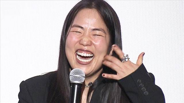 ゆりやんレトリィバァ監督、主演の南沙良は仏壇？【芸能動画】