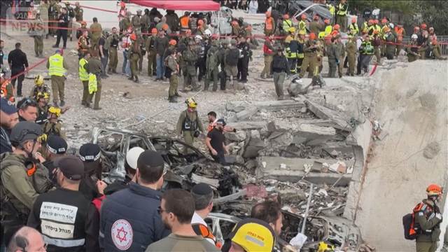 イスラエル 邦人退避開始へ　イランは断続的にミサイル攻撃