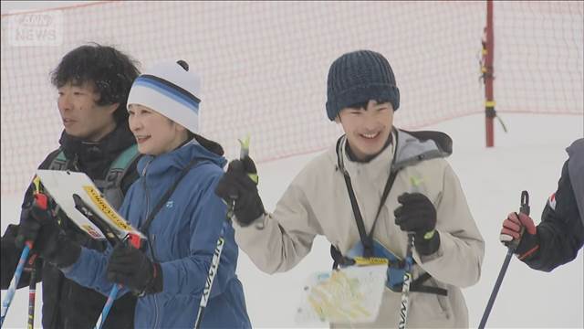 紀子さまと悠仁さま　子どもたちと「スキーオリエンテーリング」