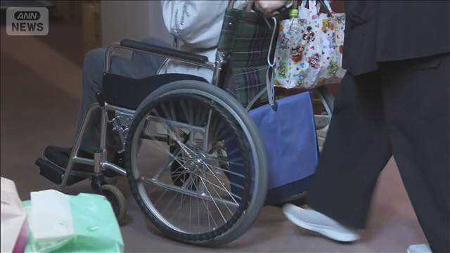 「苦渋の選択」山火事・延焼続き　別の場所に再び避難　老人ホーム利用者