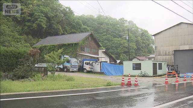 男の母親「名乗り出てきて」 東京・福生市ハンマー殴打事件 殺人未遂容疑で公開手配