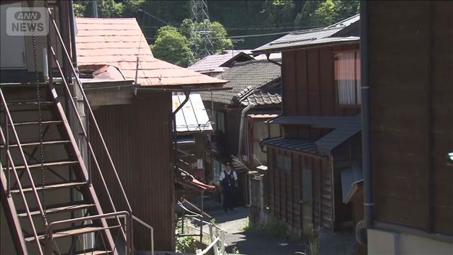 【速報】住宅から母親と子どもとみられる男女3人の遺体　長野・阿智村
