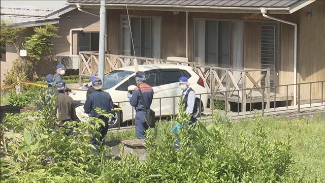 自宅から金属製バール　妻殺害容疑で82歳男逮捕　福島市