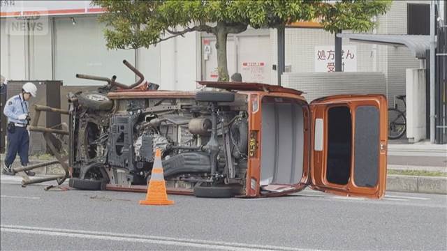 「バンが横転」3時間後に運転手連絡　広島市