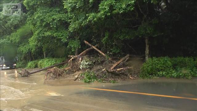 列島に再び記録的大雨 台風6号と同ルート 冠水・土砂崩れ…専門家「夏が早く来た」