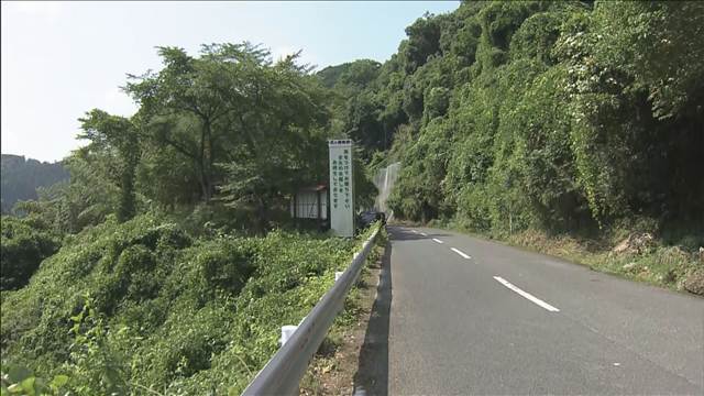 草むらに女性2人の遺体　逮捕の男「私も連絡とれない」と説明　奈良