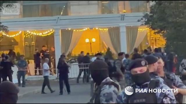 レストランで爆発3人死亡　軍関係者狙ったテロか　モスクワ中心部近く