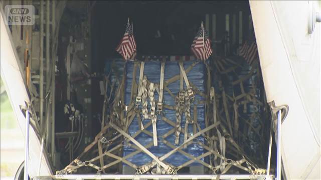 熊本地震 米軍の支援物資 輸送始まる　飲料水約16tなどが被災地へ