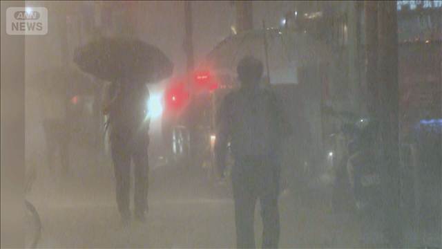 千葉豪雨の死者10人に 新たに30代男性の死亡確認　浸水被害の「災害ごみ」搬入続く