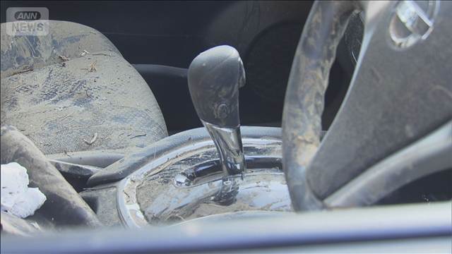 千葉豪雨 一時3000台の放置車両　住宅街には手つかずの車両が