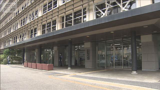 自宅に遺体遺棄か 56歳男逮捕 　同居の母親と連絡取れず　埼玉
