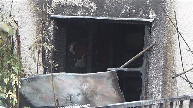 連続不審火事件で男逮捕　燃えやすいブルーシート狙ったか　東京・足立区