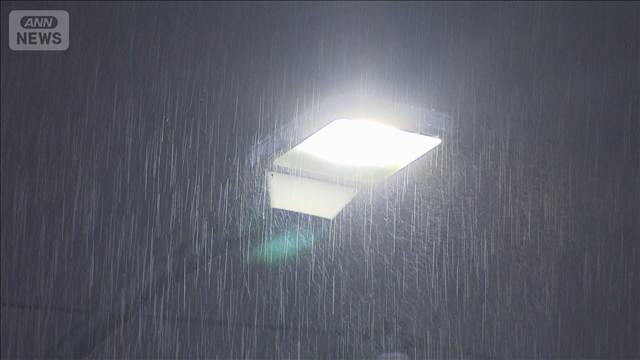 大雨で小中学校などにも影響　複数の自治体で臨時休校を発表