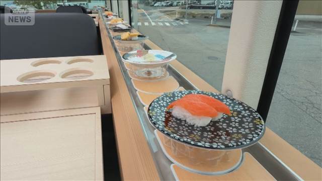 食べ放題「回転ずしバス」来月から東京で運行　「皿飛ばないか」試行錯誤100回