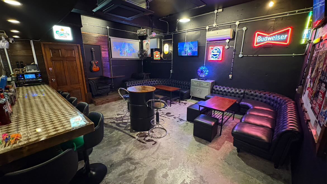 BAR G.B
