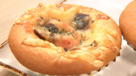 サーモンときのこのキッシュ