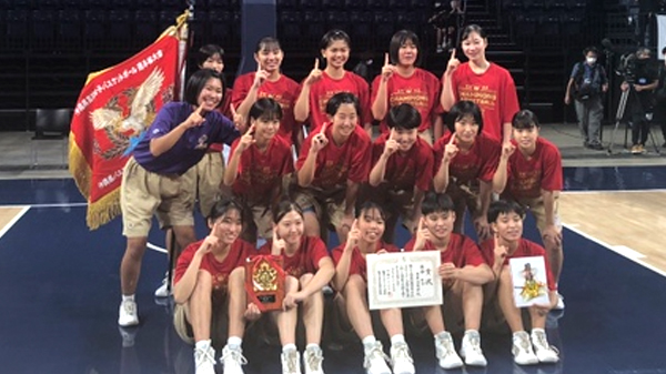 女子優勝 西原高校